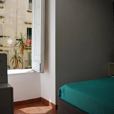 Bed and Breakfast Salotto Plebiscito Νάπολη