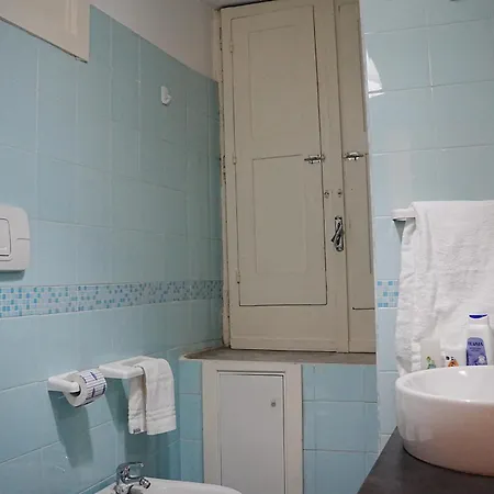 Salotto Plebiscito Bed and Breakfast Νάπολη