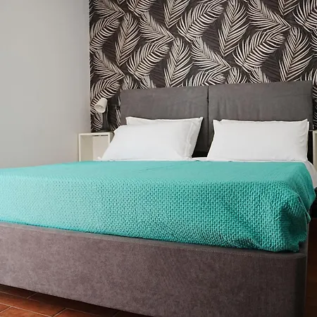 Salotto Plebiscito Bed and Breakfast Νάπολη